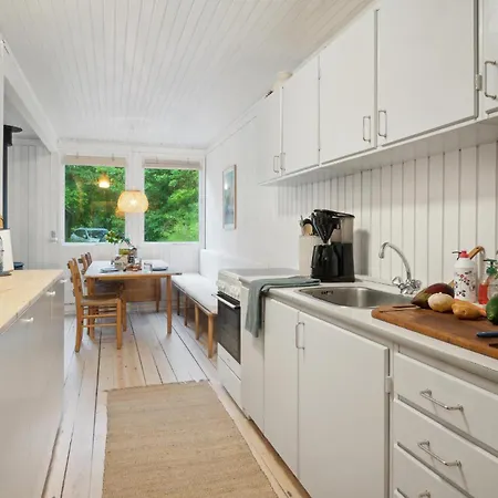 בית נופש Lovely In With Kitchen Vig