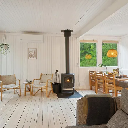 Lovely In With Kitchen * Vig
